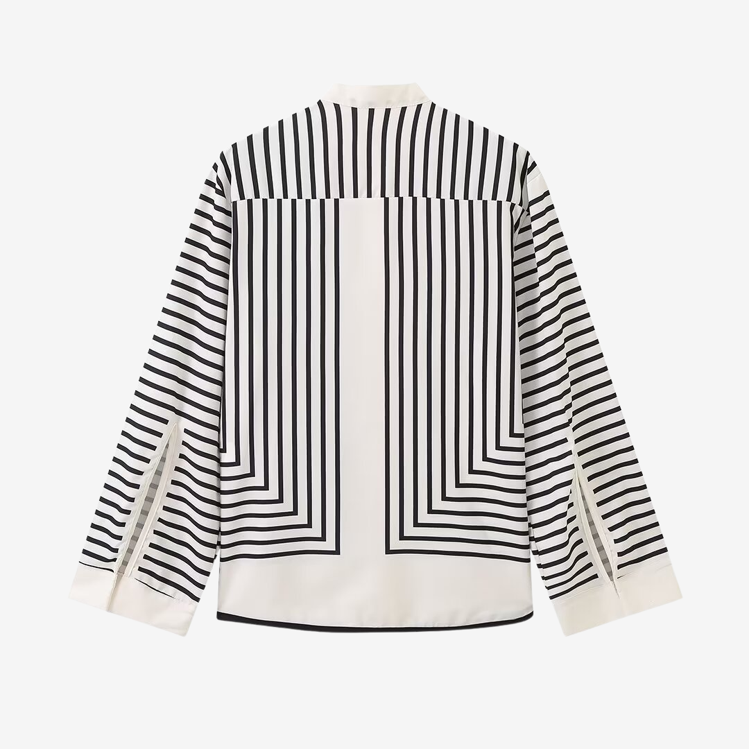 BLUSA CON ESTAMPADO - NORA