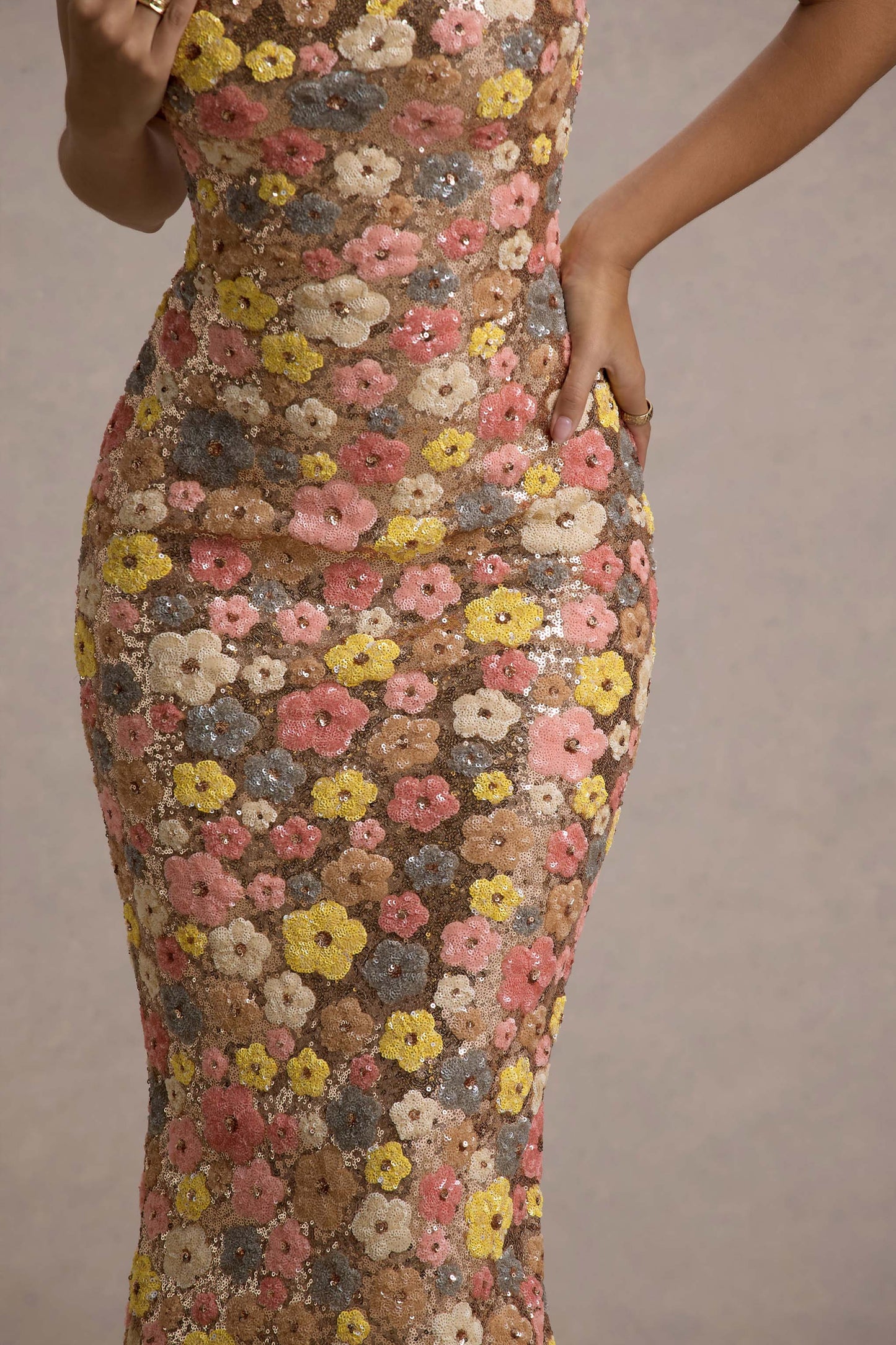 VESTIDO LENCERO FLORAL | NAOMI