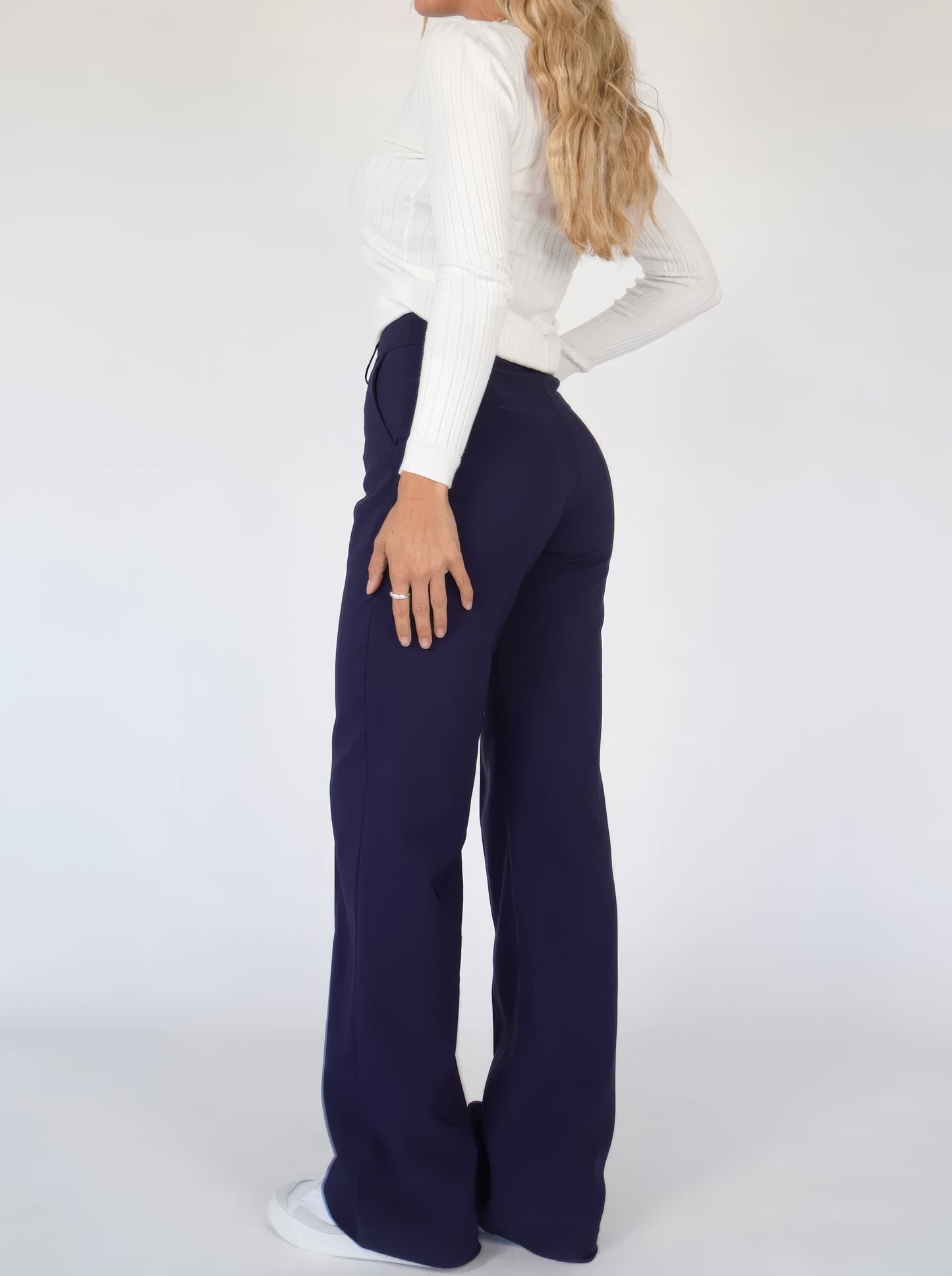 PANTALONES ACAMPANADOS MODERNOS - SITA