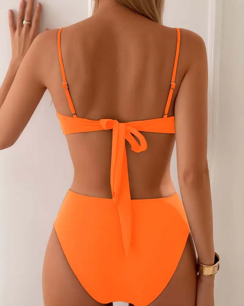 BIKINI DE DOS PIEZAS SEXY Y A LA MODA - VALENTINA