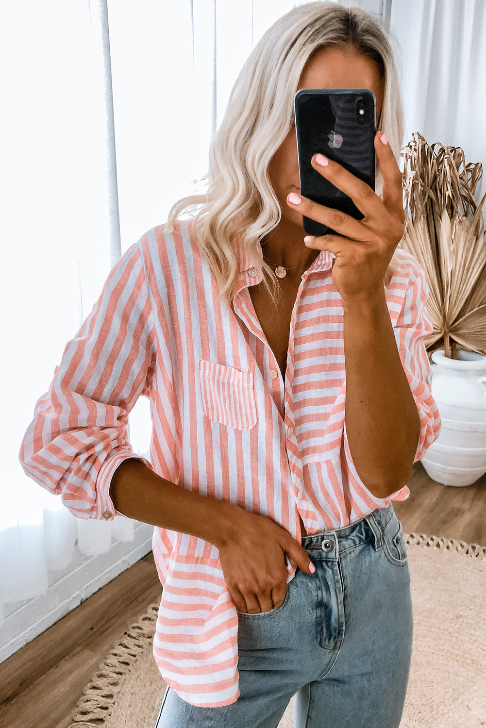 BLUSA ROSA DE MANGA LARGA CON BOTONES | CEPHY