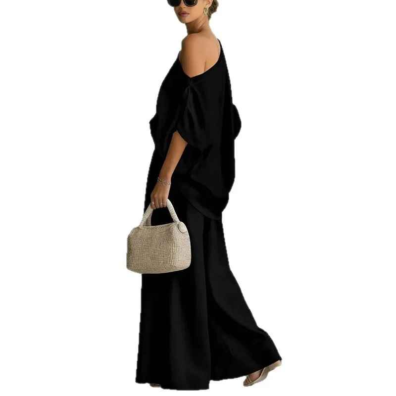 TOP SUAVE CON ESCOTE BARDOT Y PANTALONES AJUSTADOS - YEMEN