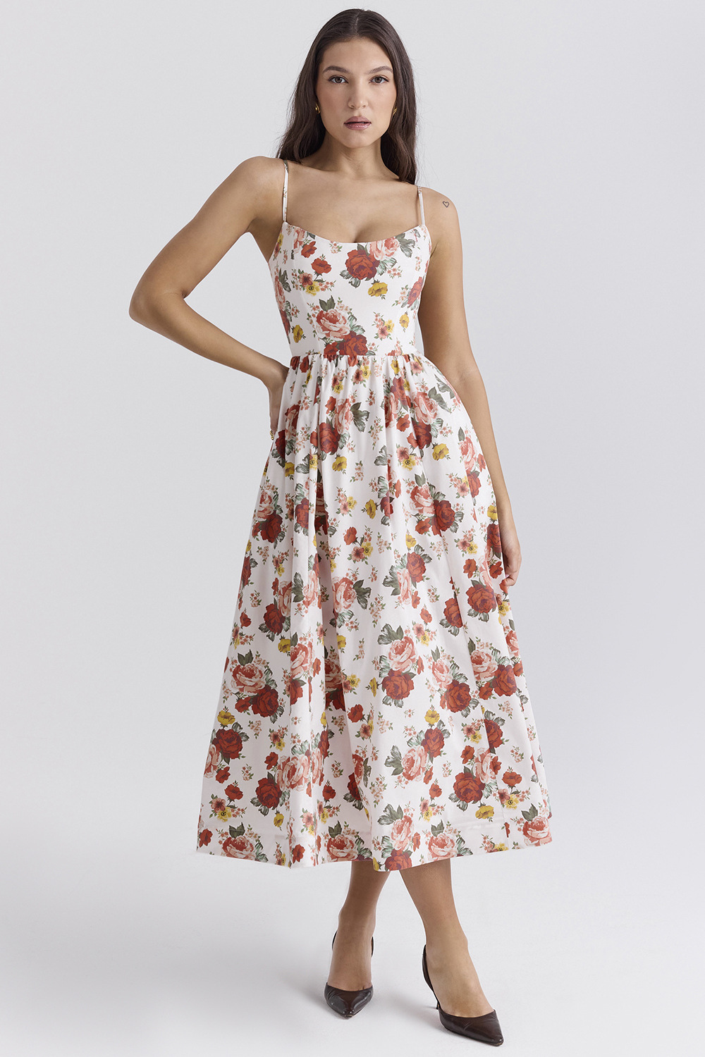 ELEGANTE ESTILO MIDI DE VERANO CON CORSÉ - ESTELLA
