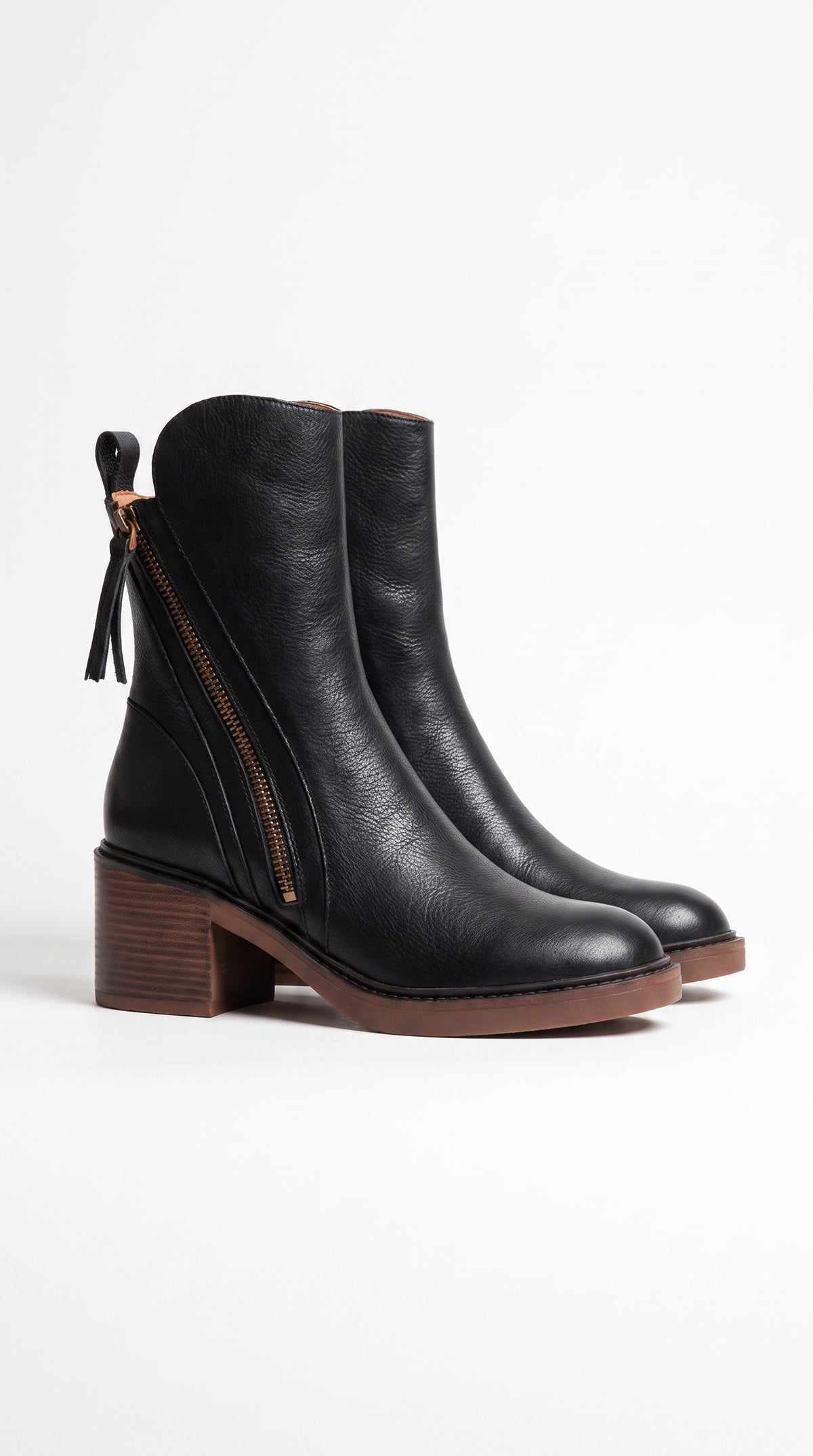 BOTAS XAELIS