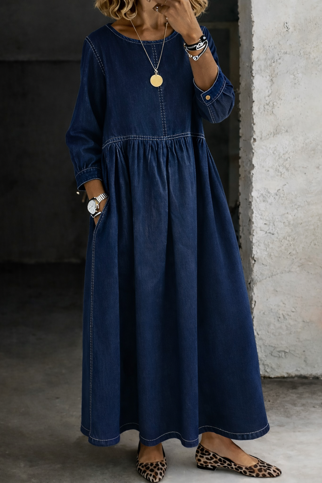 VESTIDO VAQUERO DE MANGA LARGA Y CUELLO REDONDO - LUNALIS