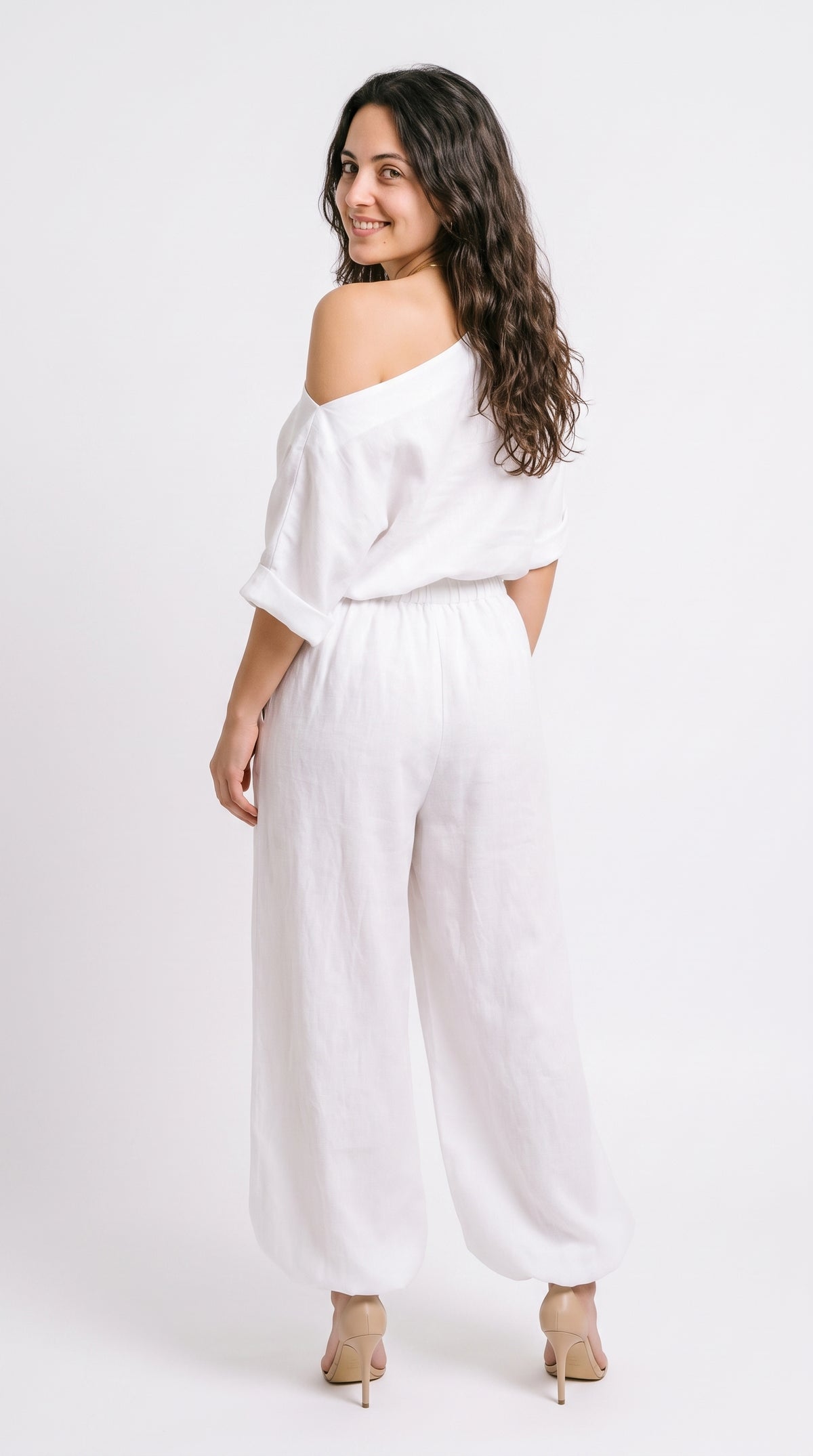 TOP SUAVE CON ESCOTE Y PANTALONES | YEMEN