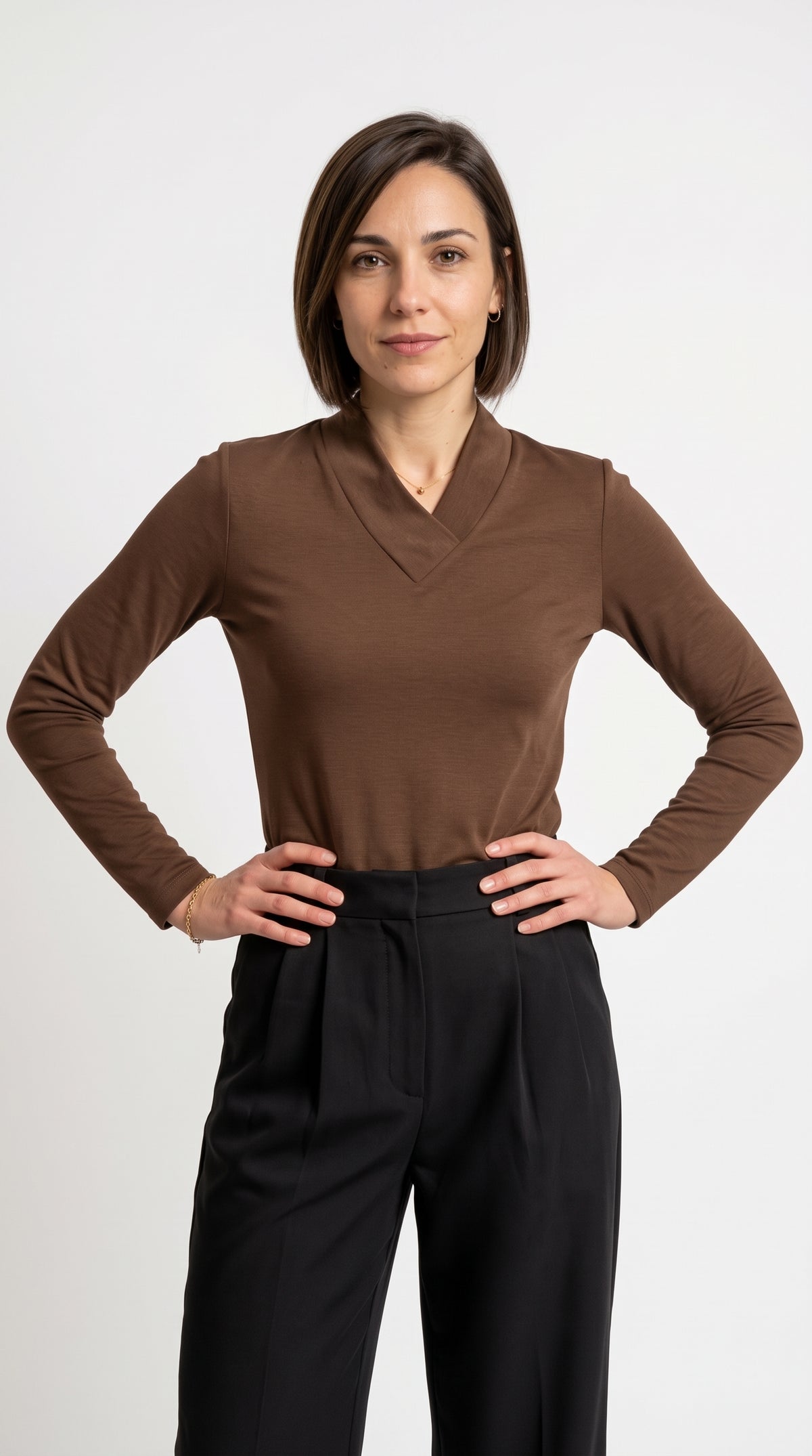 CAMISETA DE CUELLO ALTO | EMILY