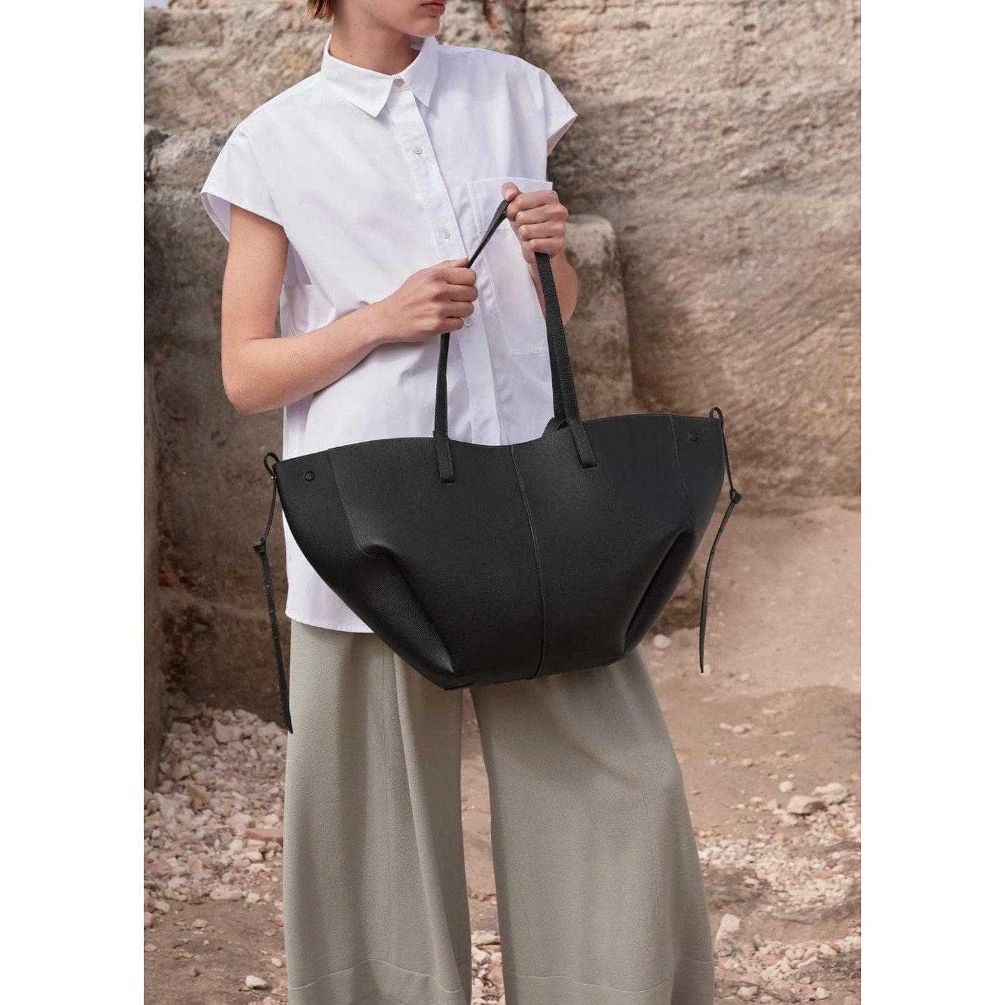 BOLSO DE HOMBRO DE GRAN CAPACIDAD - MATILDE
