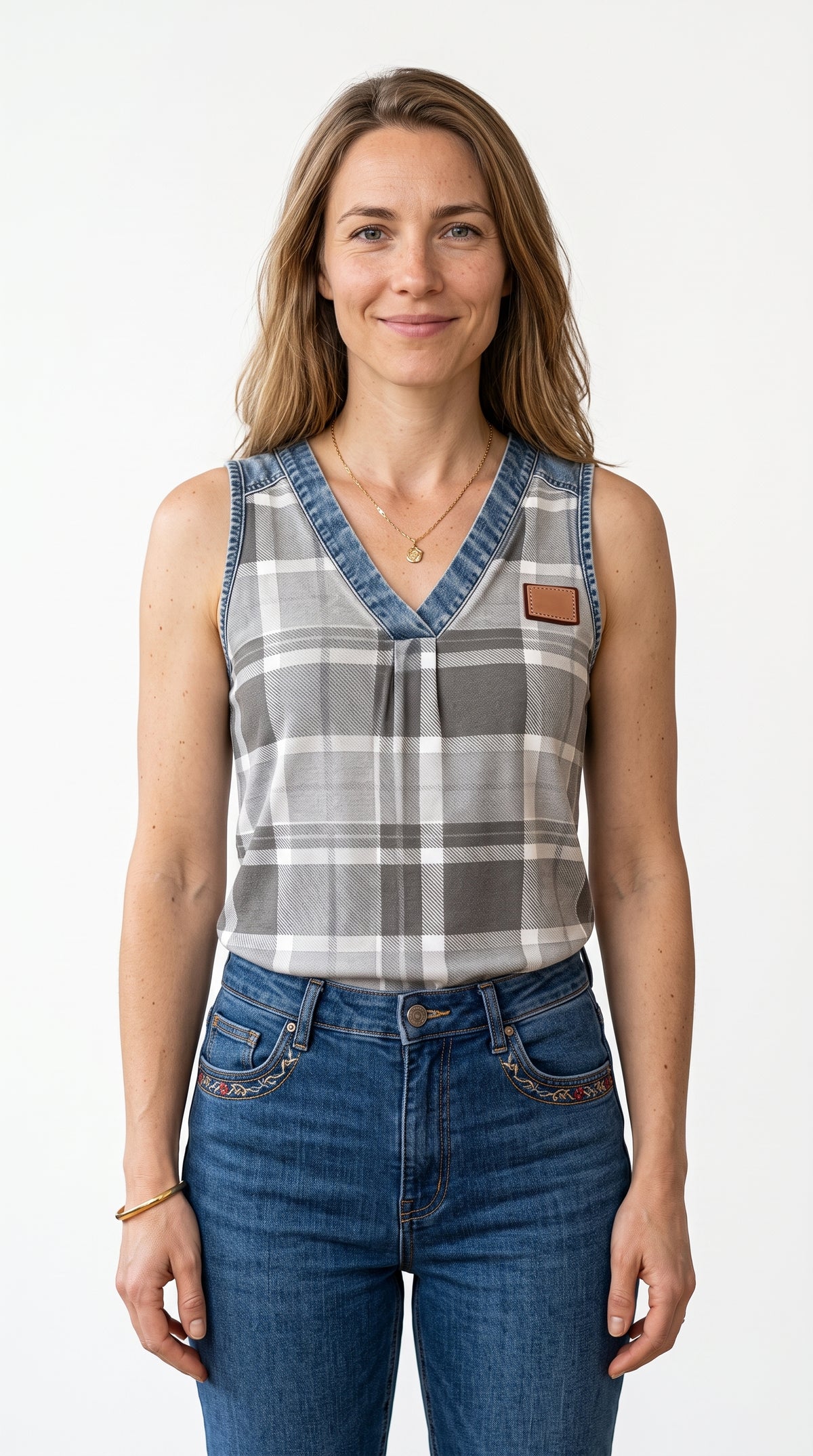 CAMISETA NIKKI