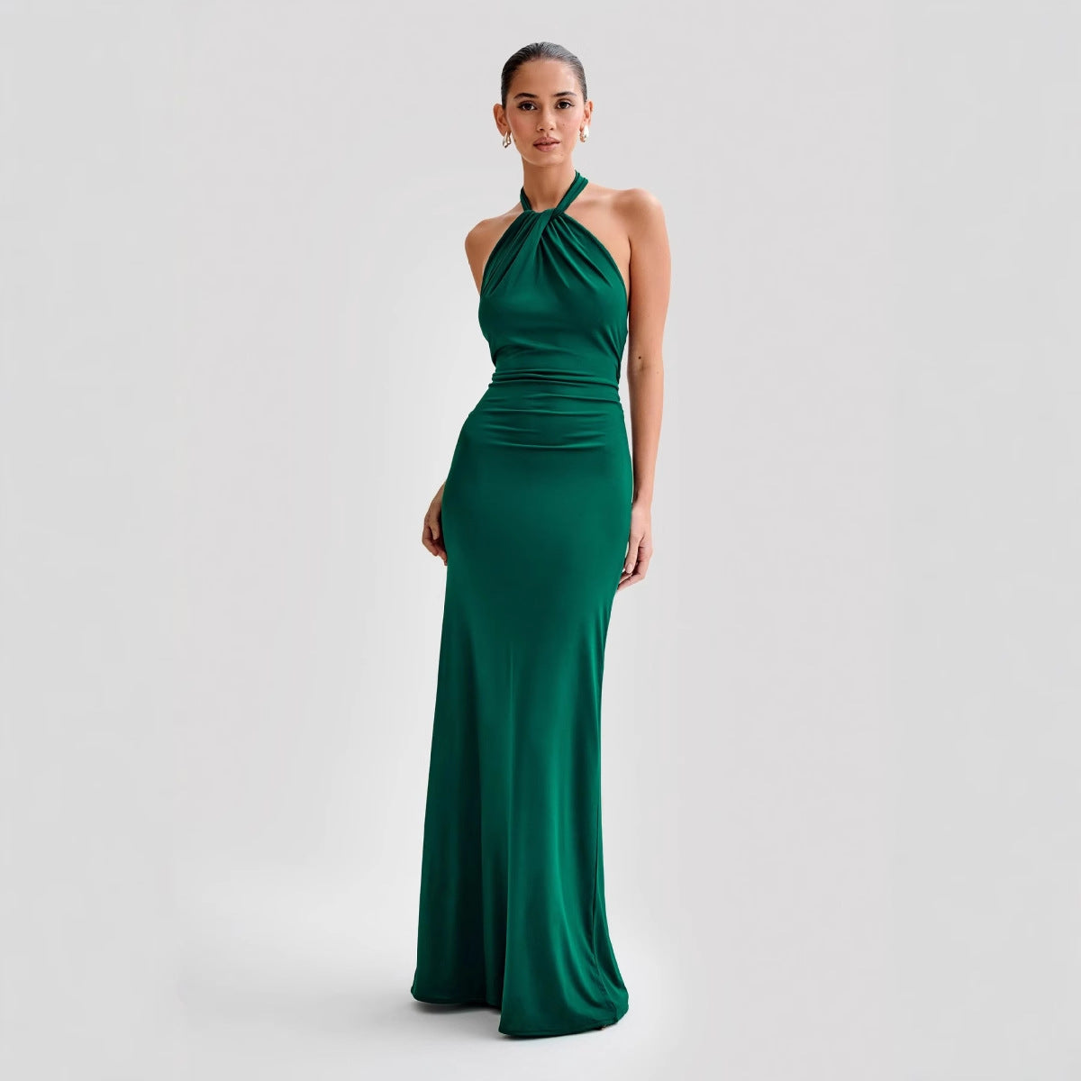 VESTIDO LARGO CON CUELLO HALTER - MANILA