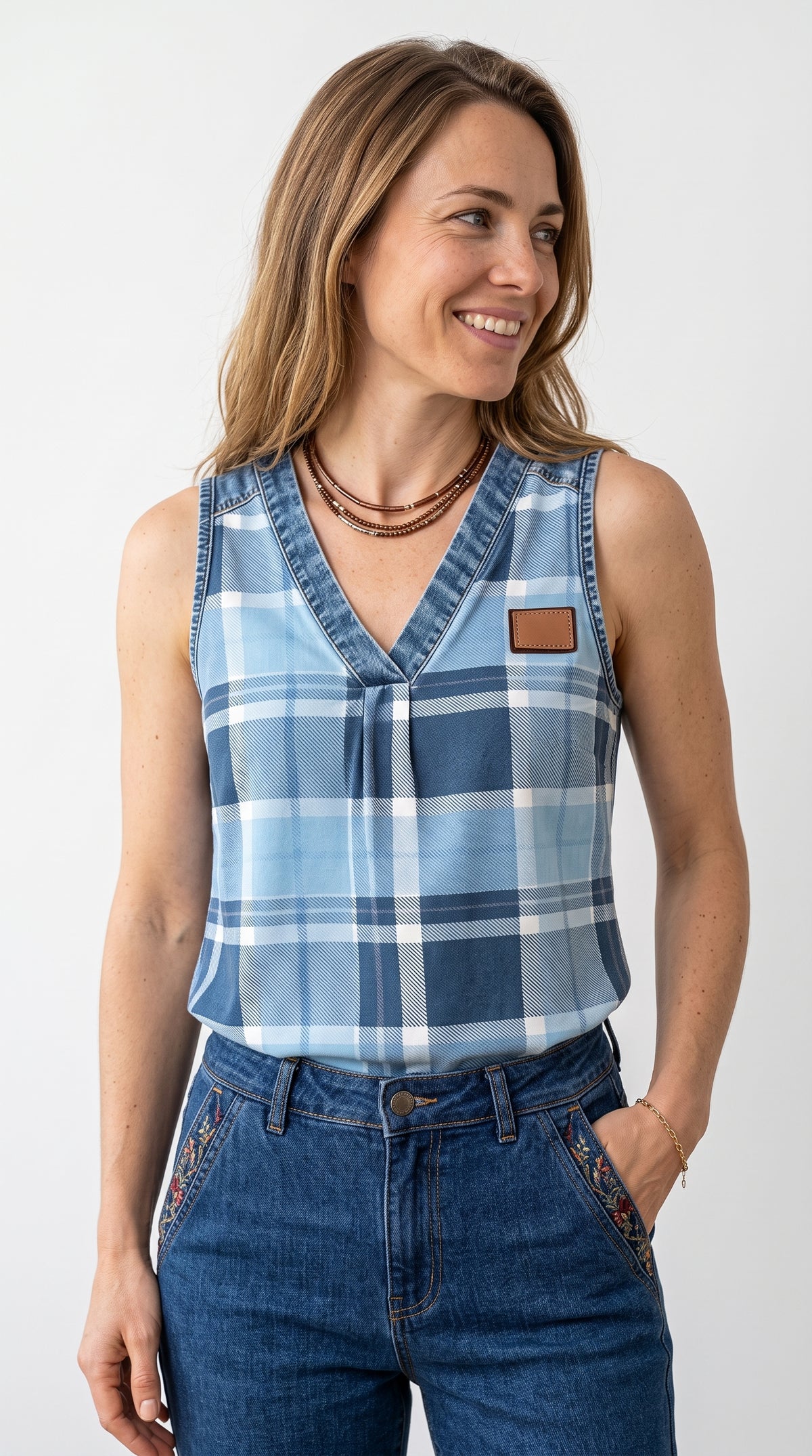 CAMISETA NIKKI