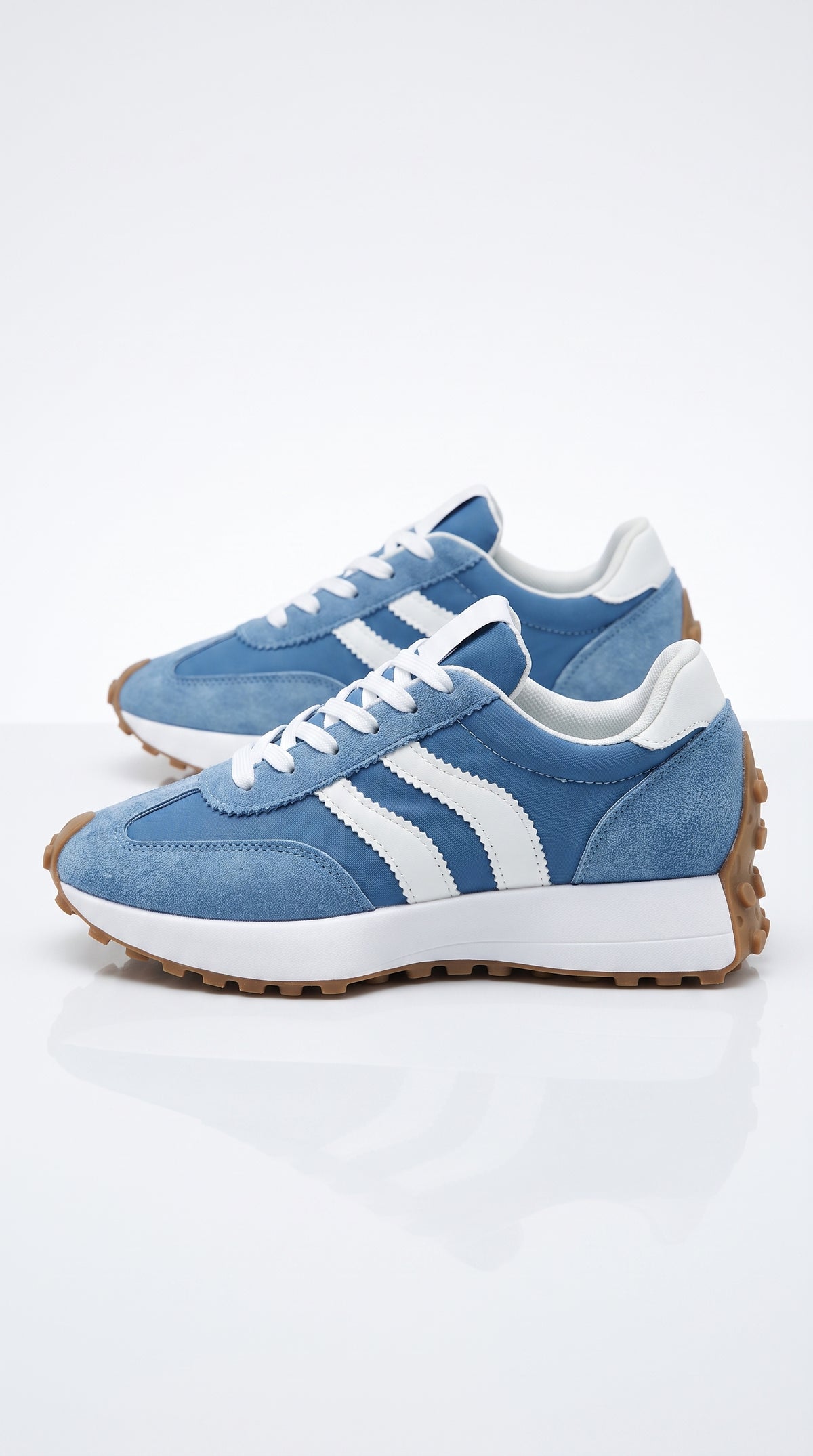 SNEAKERS MINERVA