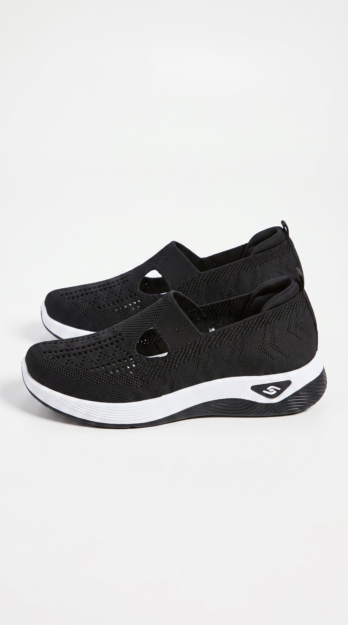ZAPATILLAS TRANSPIRABLES TAILANDIA