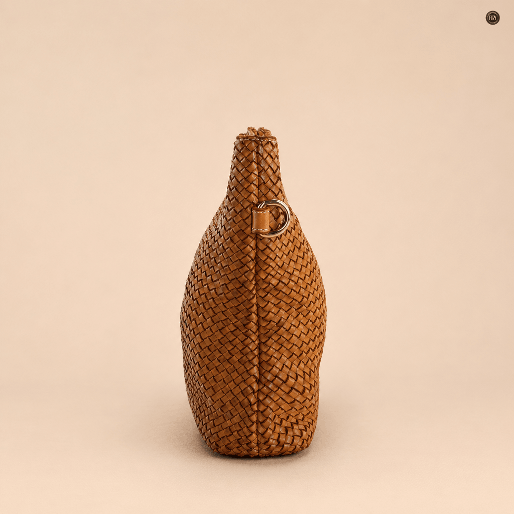 Borsa Artemisia in pelle intrecciata