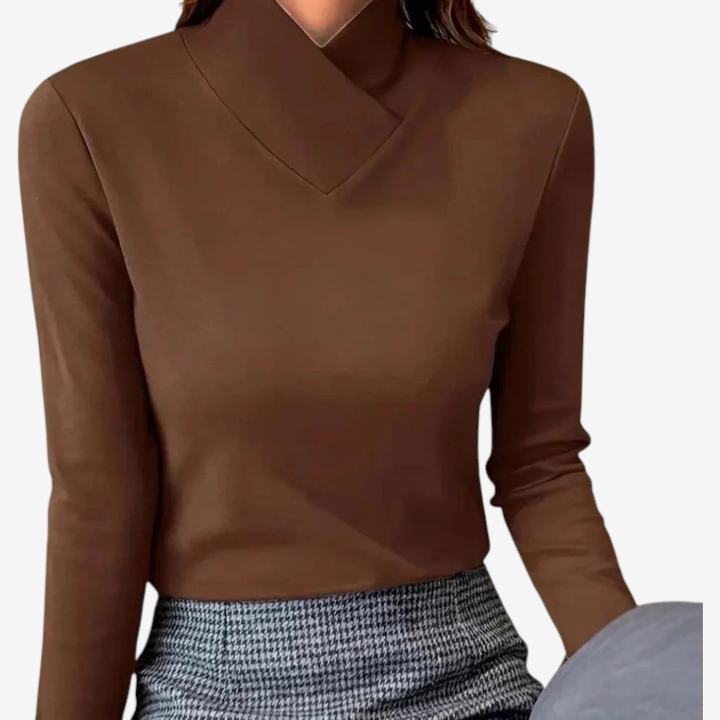 CAMISETA DE CUELLO ALTO - EMILY