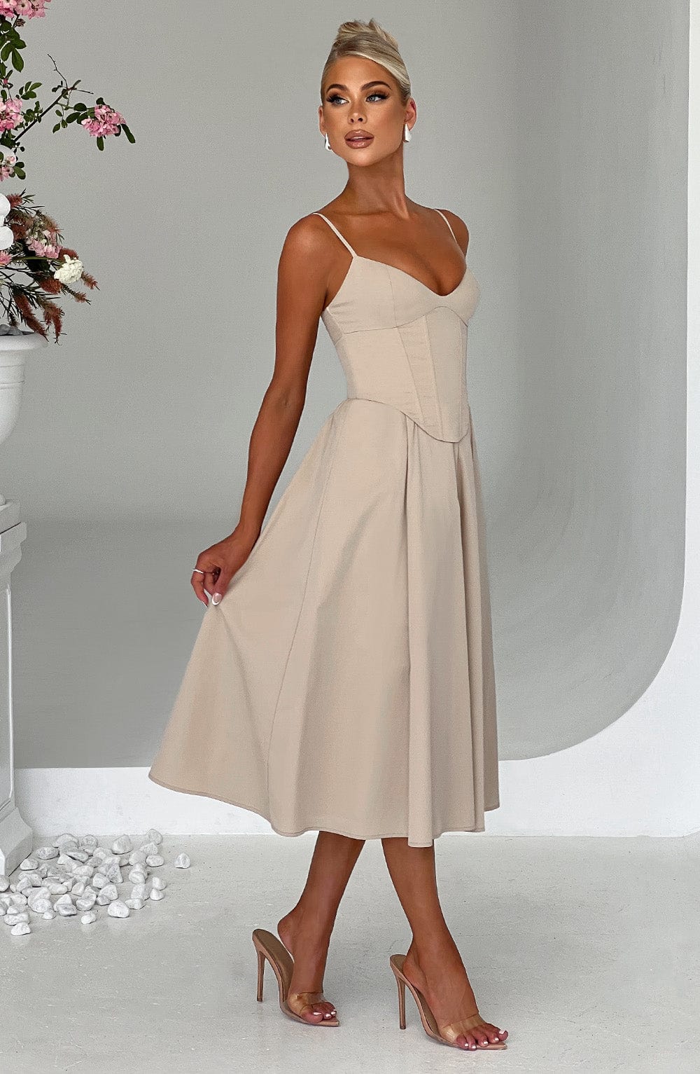 ELEGANTE VESTIDO MIDI ESTILO CORSÉ - RAJAT
