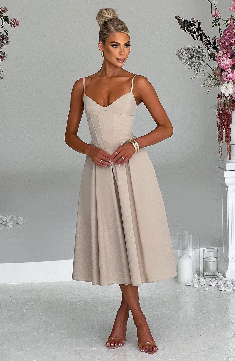 ELEGANTE VESTIDO MIDI ESTILO CORSÉ - RAJAT