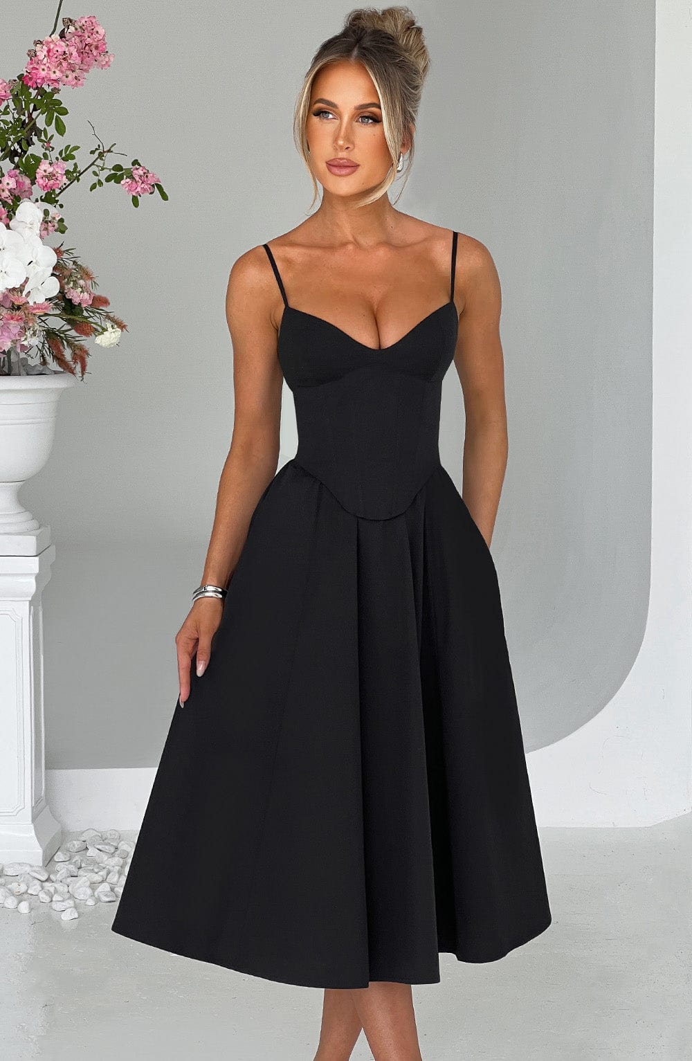 ELEGANTE VESTIDO MIDI ESTILO CORSÉ - RAJAT